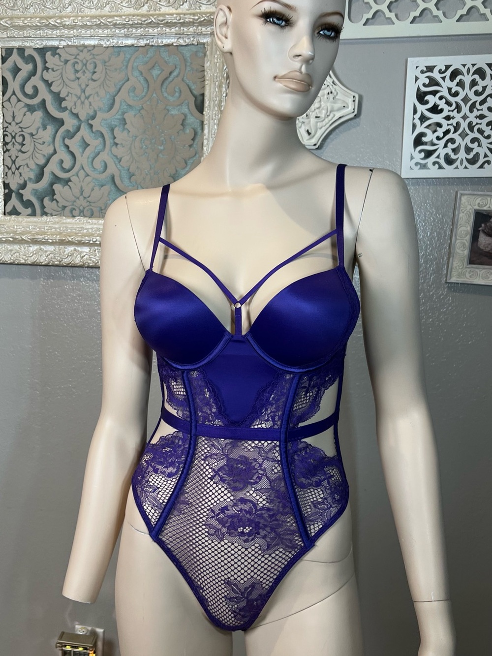 Victoria's Secret Deep Purple Lace & Satin Strappy Bodysuit - Picture 4 of 9